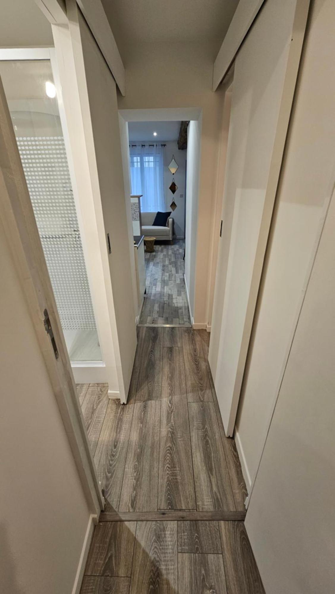 L'Armand Apartment รูออง ภายนอก รูปภาพ