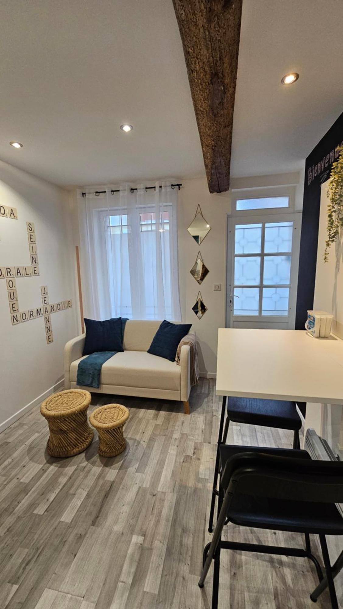 L'Armand Apartment รูออง ภายนอก รูปภาพ