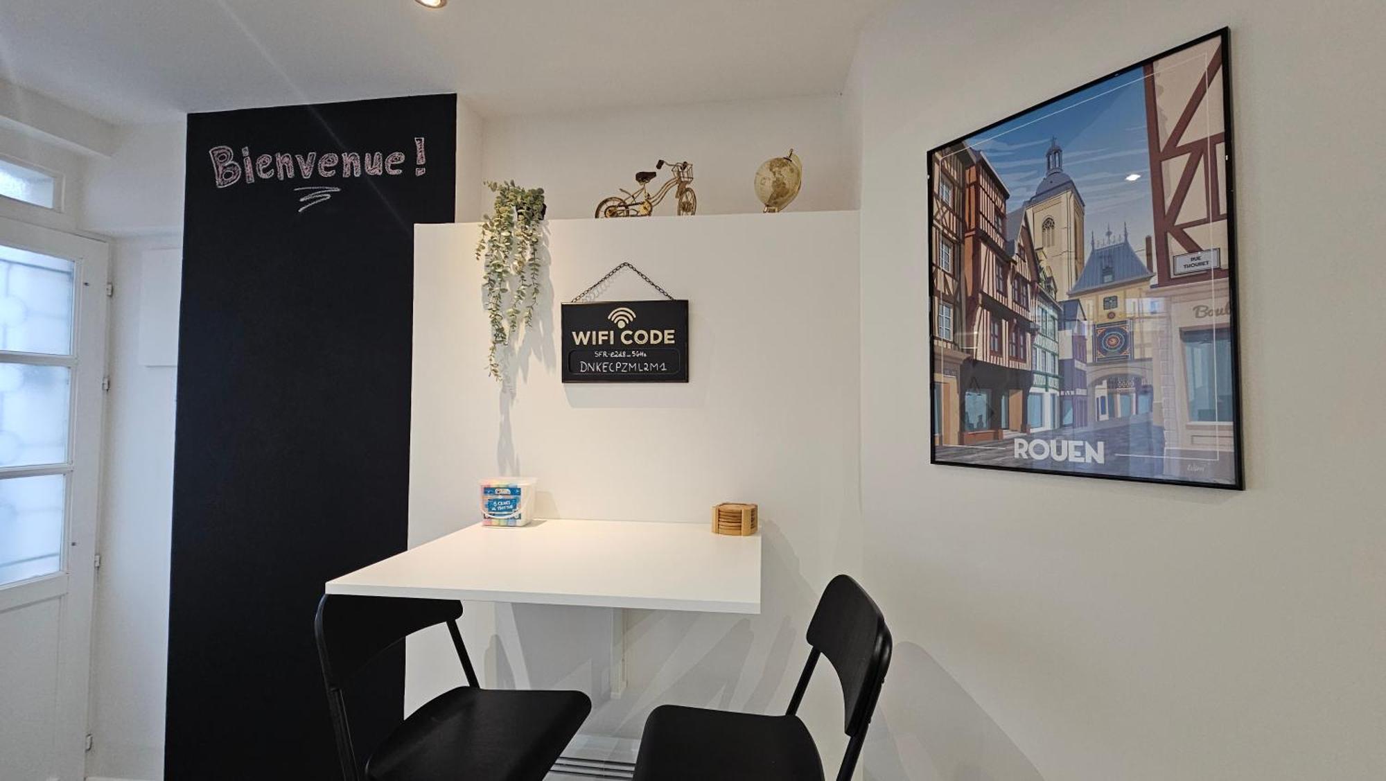 L'Armand Apartment รูออง ภายนอก รูปภาพ